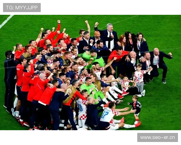 世界杯赛场风云再起 各队备战情况与焦点球员盘点 - 副本 (2)